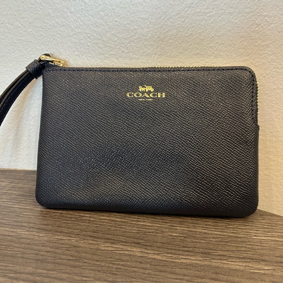 Coach Midnight Navy Blue Crossgrain Leather Corner Zip Wristlet Wallet NWT - Picture 4 of 11